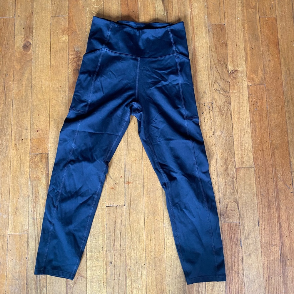 Girlfriend cropped pocket leggings